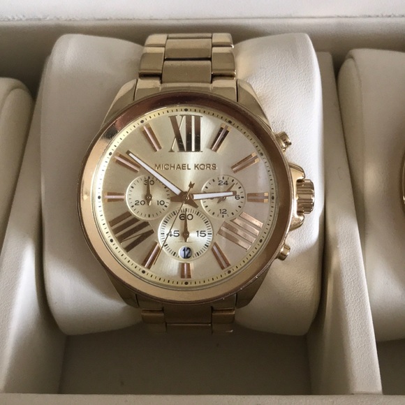 Michael Kors Gold Women's Watch - Picture 1 of 4
